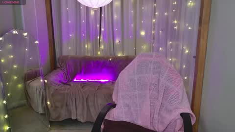 Snapshot of jessiestarz chatting on January 2025 01:52:02 PM Jessi online show from January 2025 01:52:02 PM