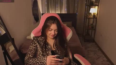 Jessi online show from January 2026 05:44:01 AM