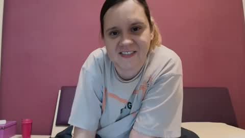 Snapshot of jessika97 chatting on October 2025 05:46:01 AM jessika97 online show from October 2025 05:46:01 AM