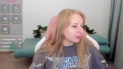 Jessy online show from December 2024 01:27:02 PM