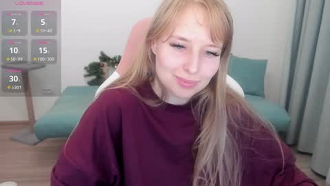 Jessy online show from December 2024 08:42:02 PM