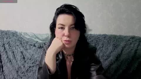 Snapshot of jessy_demon chatting on September 2025 10:33:02 PM Jessy online show from September 2025 10:33:02 PM