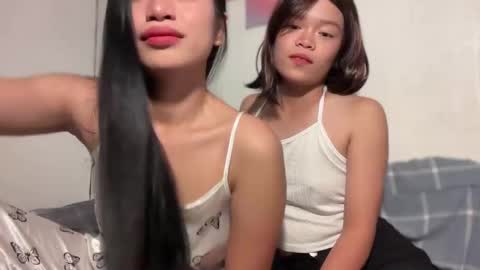 Jessy online show from November 2025 04:06:02 PM