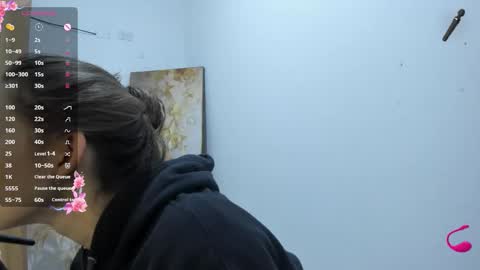 Snapshot of jessye_golden chatting on October 2025 12:01:02 AM jessye_golden online show from October 2025 12:01:02 AM