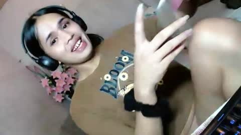 jessylicioushh online show from April 2026 07:01:01 AM