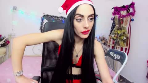 Snapshot of jessystarrr chatting on December 2024 12:05:02 AM Jessy online show from December 2024 12:05:02 AM
