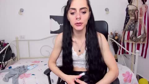 Snapshot of jessystarrr chatting on January 2025 07:18:02 PM Jessy online show from January 2025 07:18:02 PM