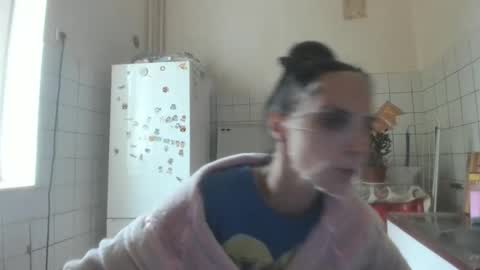 Snapshot of jessystarrr chatting on September 2025 12:05:01 PM Jessy online show from September 2025 12:05:01 PM