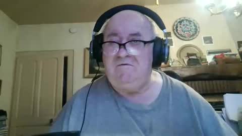 guy online show from February 2026 08:18:02 AM