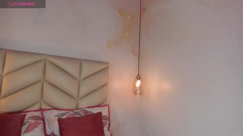 Snapshot of jesysoz_23 chatting on October 2025 07:45:02 PM Jessica online show from October 2025 07:45:02 PM