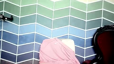 Snapshot of jet_clomet21 chatting on November 2025 10:03:01 AM Ale online show from November 2025 10:03:01 AM