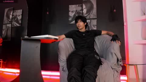Snapshot of jett_savage chatting on September 2025 02:33:02 AM jett_savage online show from September 2025 02:33:02 AM