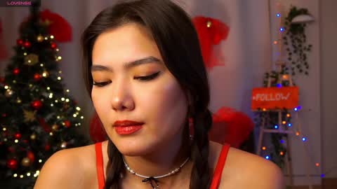 Hi all. My name is Naomi and Im glad to see you in my room  online show from December 2024 07:16:02 PM