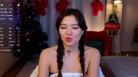 Hi all. My name is Naomi and Im glad to see you in my room  online show from December 2024 07:22:01 PM