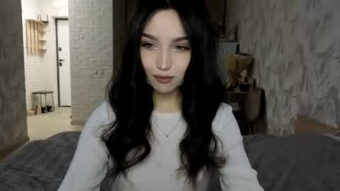 I am Gina ntmu Lets hit 10 Thumbs Up together online show from June 2026 08:16:01 AM