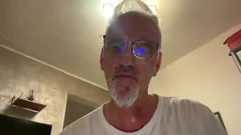 Snapshot of jewlronny chatting on October 2025 06:28:02 PM jewlronny online show from October 2025 06:28:02 PM