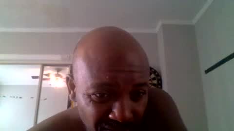 Snapshot of jezone200 chatting on April 2026 01:00:02 PM J One 55 online show from April 2026 01:00:02 PM