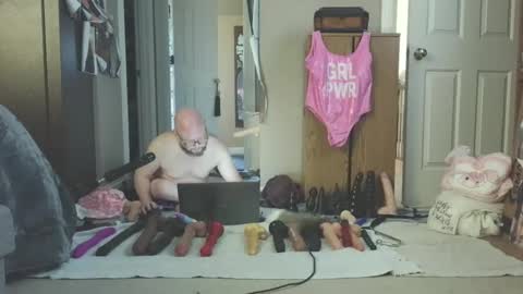 Snapshot of jghosty69 chatting on March 2025 02:26:02 PM Nasty Cumslut online show from March 2025 02:26:02 PM