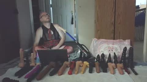 Snapshot of jghosty69 chatting on October 2025 05:35:02 PM Nasty Cumslut online show from October 2025 05:35:02 PM