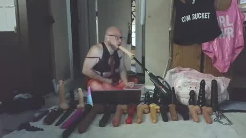 Snapshot of jghosty69 chatting on November 2025 02:04:01 PM Nasty Cumslut online show from November 2025 02:04:01 PM