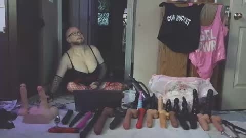 Snapshot of jghosty69 chatting on November 2025 01:11:02 PM Nasty Cumslut online show from November 2025 01:11:02 PM