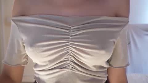 Jhaanvi online show from October 2025 04:16:01 PM