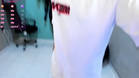 Snapshot of jharol_cardona chatting on January 2025 01:27:01 AM Jharol online show from January 2025 01:27:01 AM