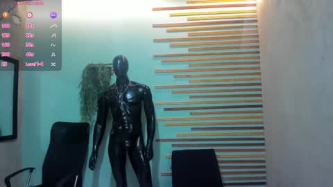 Snapshot of jharol_cardona chatting on January 2025 01:05:02 AM Jharol online show from January 2025 01:05:02 AM