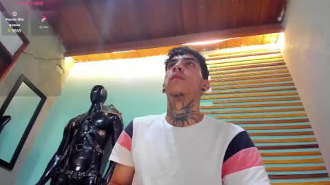 Snapshot of jharol_cardona chatting on February 2025 01:27:01 AM Jharol online show from February 2025 01:27:01 AM