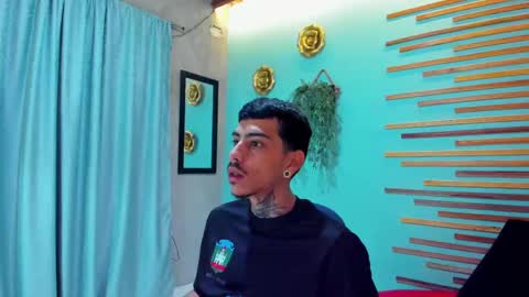 Snapshot of jharol_cardona chatting on September 2025 01:27:02 PM Jharol online show from September 2025 01:27:02 PM