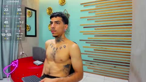 Snapshot of jharol_cardona chatting on October 2025 01:27:01 AM Jharol online show from October 2025 01:27:01 AM