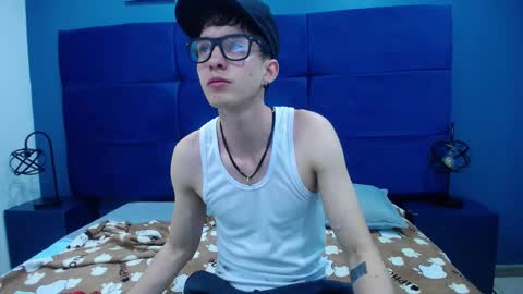 Snapshot of jheampiero chatting on September 2025 01:34:02 PM Jheampiero online show from September 2025 01:34:02 PM