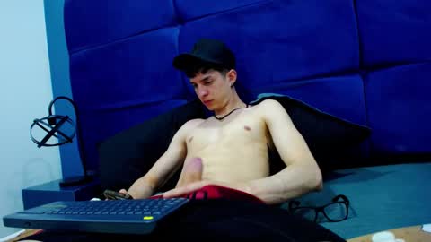 Snapshot of jheampiero chatting on September 2025 02:11:01 PM Jheampiero online show from September 2025 02:11:01 PM