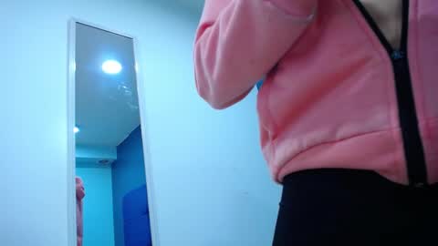 Snapshot of jheampiero chatting on October 2025 03:33:02 PM Jheampiero online show from October 2025 03:33:02 PM