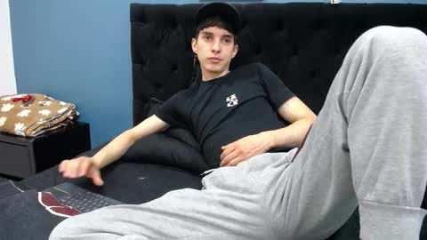 Snapshot of jheampiero chatting on November 2025 02:06:01 PM Jheampiero online show from November 2025 02:06:01 PM