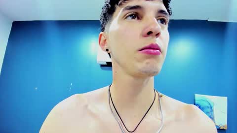 Jheampiero online show from December 2025 02:35:02 PM