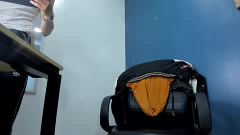 Jheampiero online show from February 2026 08:24:02 PM