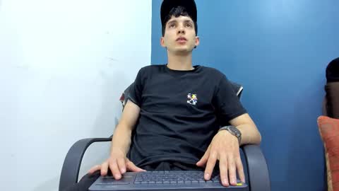 Snapshot of jheampiero chatting on February 2026 09:10:01 PM Jheampiero online show from February 2026 09:10:01 PM