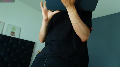 Snapshot of jheampiero chatting on March 2026 09:18:02 PM Jheampiero online show from March 2026 09:18:02 PM