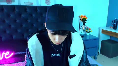 Snapshot of jheampiero chatting on March 2026 10:35:01 PM Jheampiero online show from March 2026 10:35:01 PM