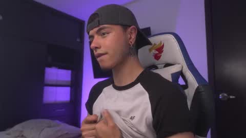 Snapshot of jhn_morghan chatting on February 2026 08:05:01 PM Morghan online show from February 2026 08:05:01 PM