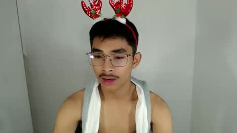 Johnny  online show from December 2025 09:06:01 AM