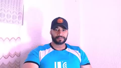 Snapshot of jho173027 chatting on March 2026 04:35:01 PM En moreno online show from March 2026 04:35:01 PM