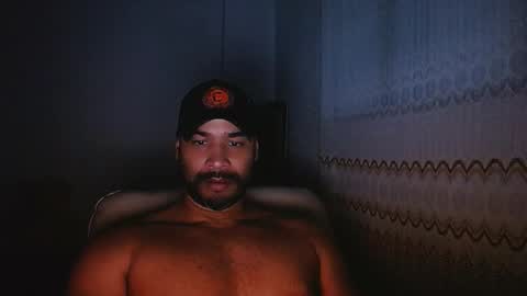 Snapshot of jho173027 chatting on March 2026 07:23:02 AM En moreno online show from March 2026 07:23:02 AM