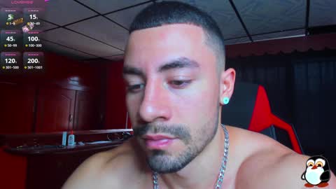 Snapshot of jhojanstrong_ chatting on December 2024 08:57:02 PM Jhojan Strong online show from December 2024 08:57:02 PM