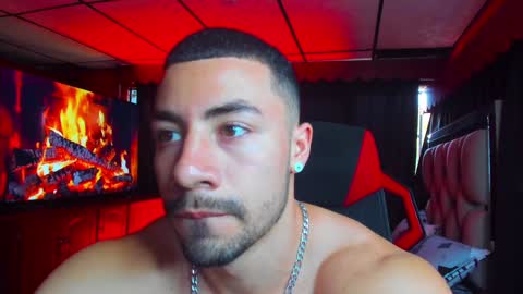 Snapshot of jhojanstrong_ chatting on January 2025 10:34:01 PM Jhojan Strong online show from January 2025 10:34:01 PM