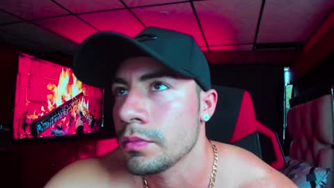 Snapshot of jhojanstrong_ chatting on February 2025 10:32:01 PM Jhojan Strong online show from February 2025 10:32:01 PM