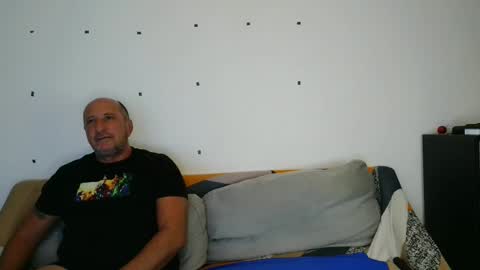 jhon_gade online show from January 2025 05:48:02 AM