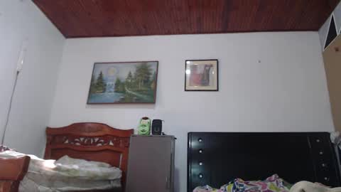 jhon tommy online show from January 2025 02:35:01 PM