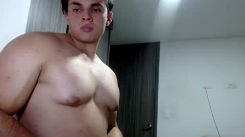 jhon_walkersky online show from April 2026 01:36:02 AM